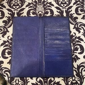 Genuine blue leather card and Bill compartment